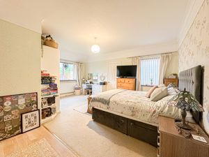 Photo 21- click for photo gallery